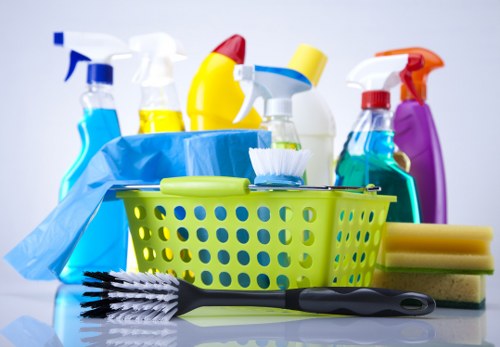 Residential and commercial cleaning support in Collierswood
